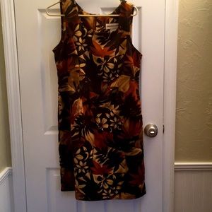 Sleeveless dress